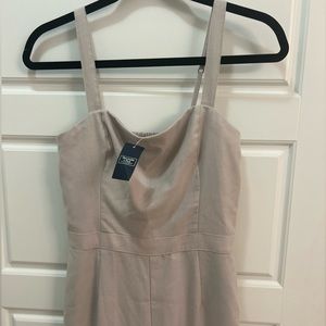NWT Abercrombie & Fitch tan beige jumpsuit medium